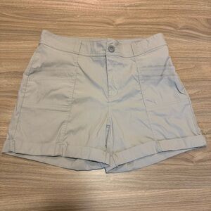 Eddie Bauer Light Khaki Cargo Shorts